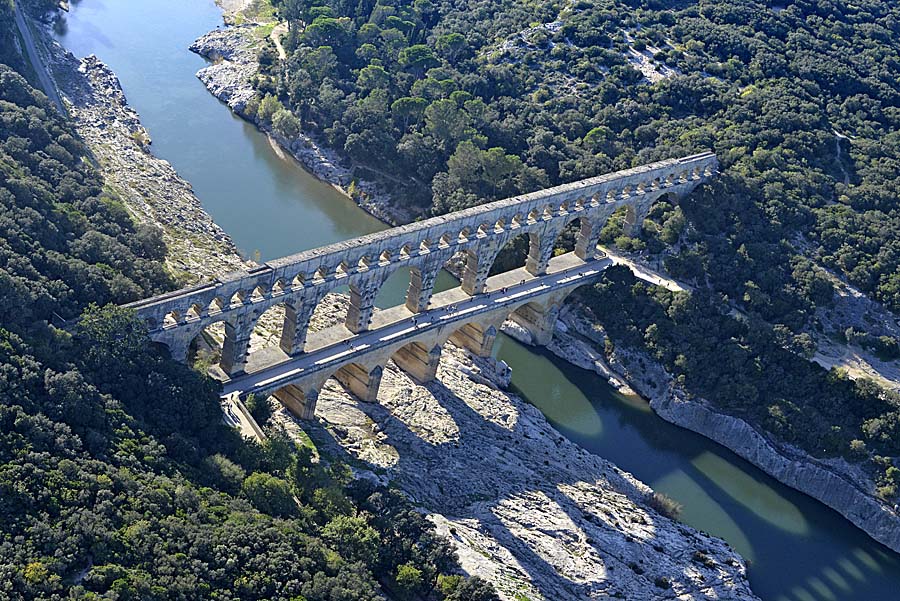 30le-pont-du-gard-30-1014 - Photo aérienne le-pont-du-gard (30) - Gard : PAF