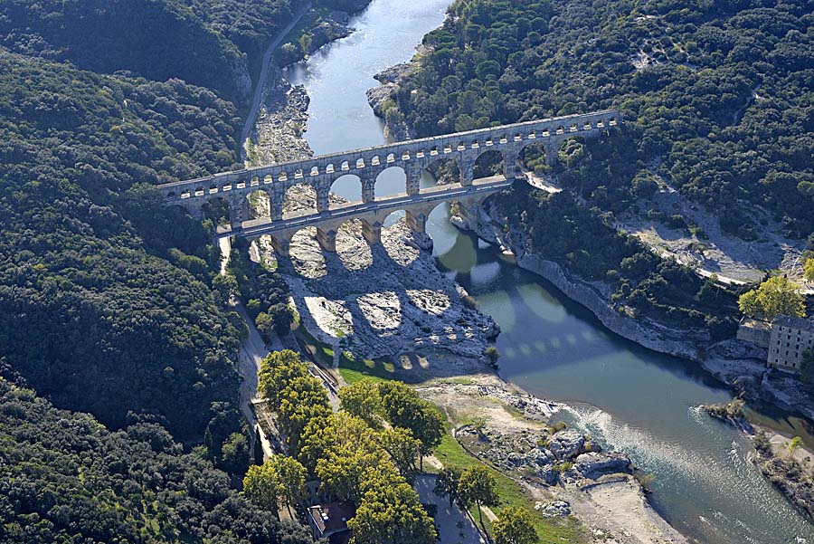 30le-pont-du-gard-39-1014 - Photo aérienne le-pont-du-gard (39) - Gard : PAF