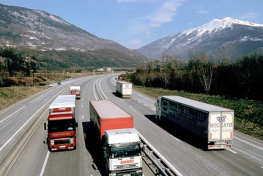 00autor-alpes-1-e