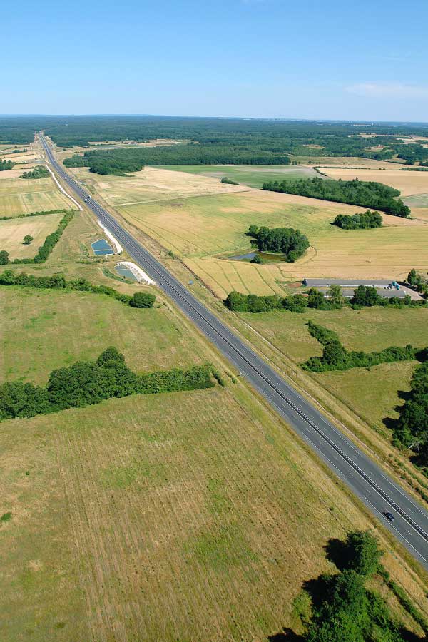 00autoroute-a85-3-0704