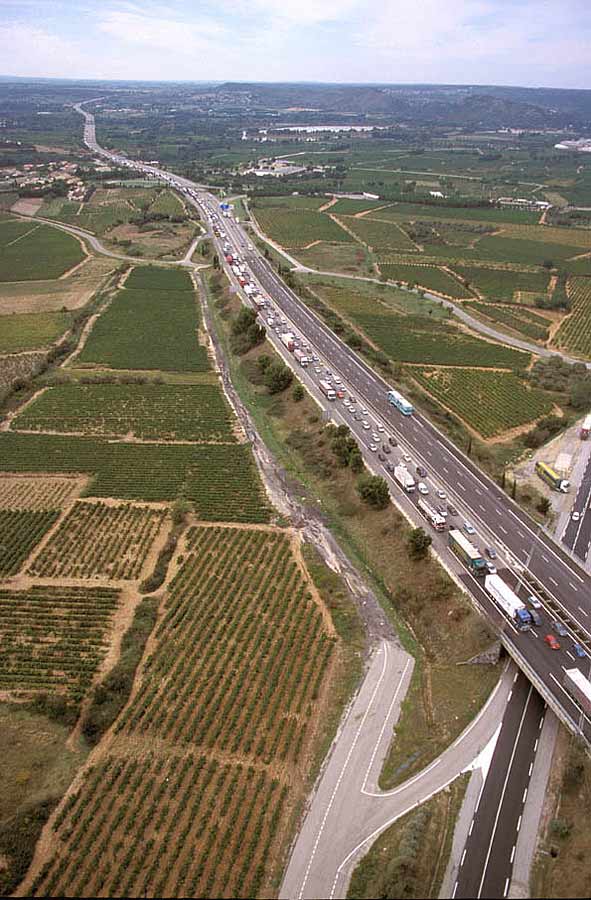 00bouchon-sur-autoroute-1-e02