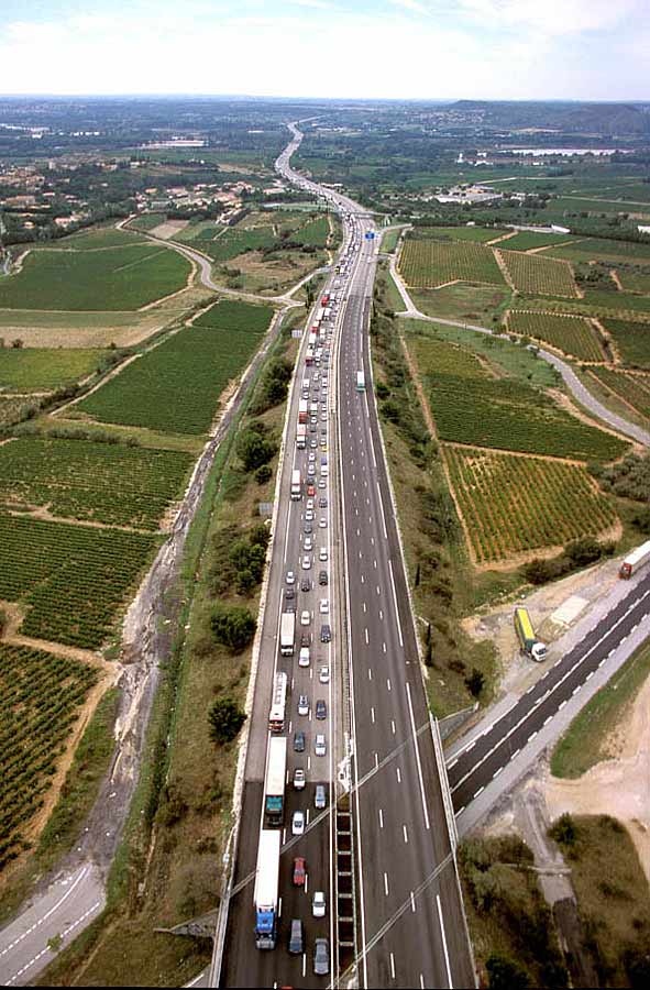 00bouchon-sur-autoroute-3-e02