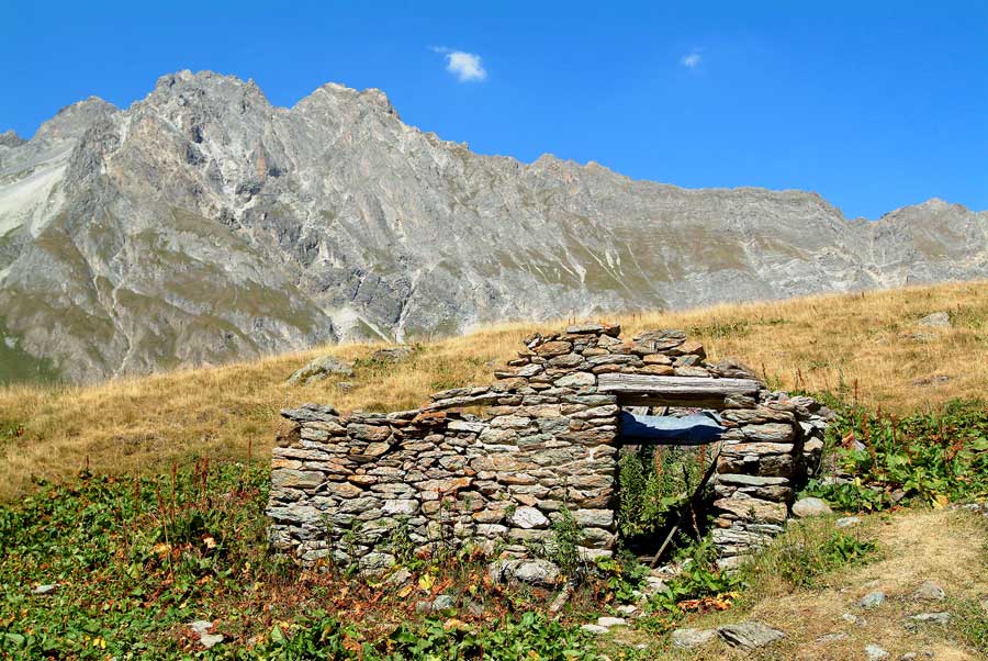 00chalet-abandonne-1-0803