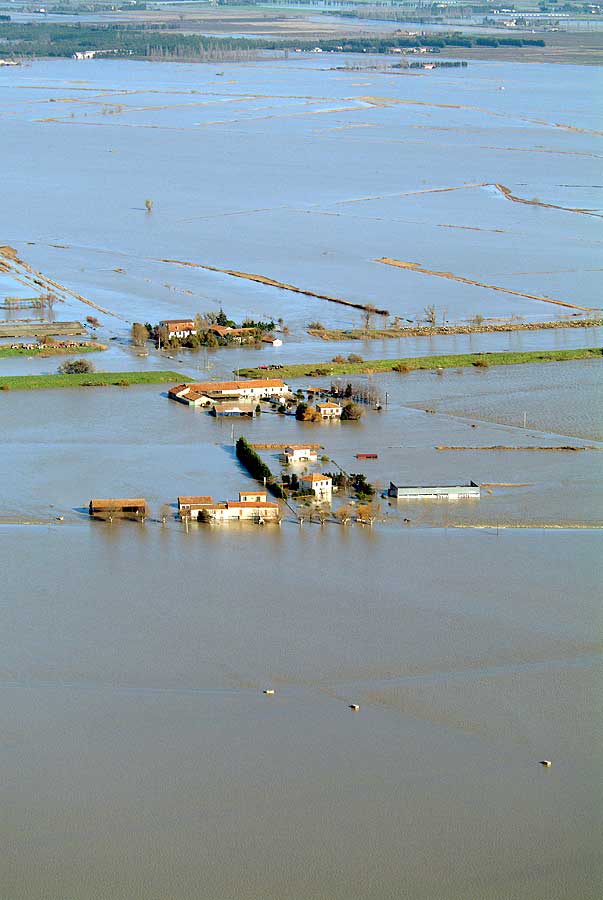 00ferme-inondee-4-1203
