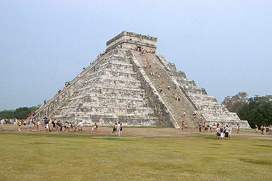 00mex-chichen-itza-1-e