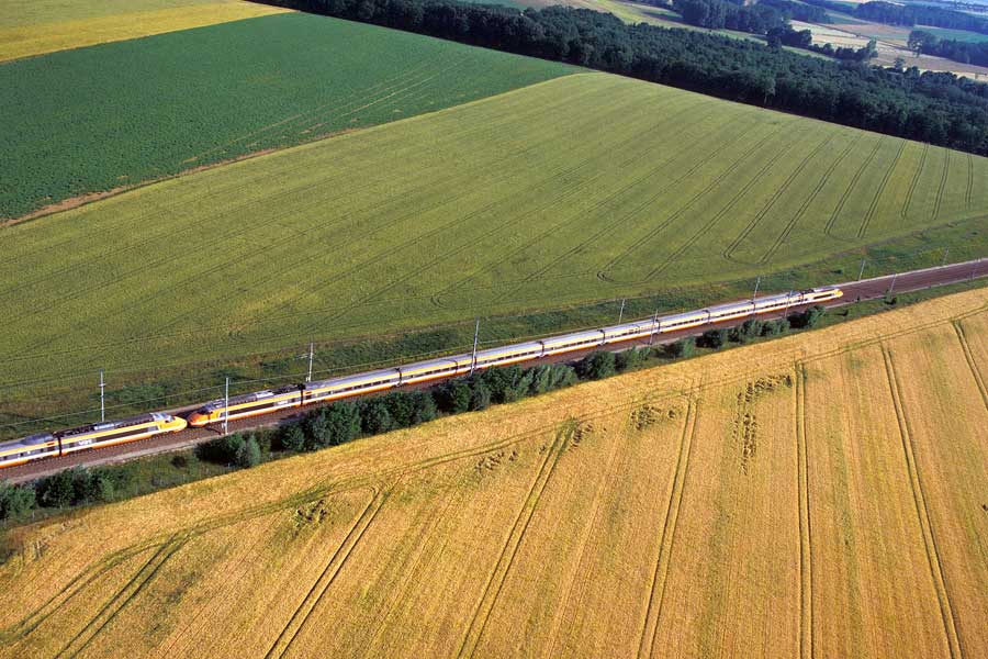 00train-tgv-1-e01