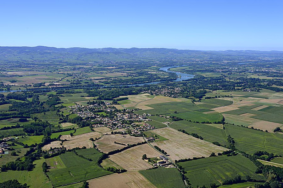 01peyzieux-sur-saone-1-0816