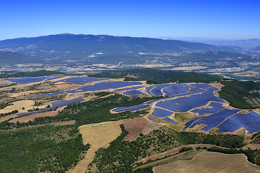 04parc-photovoltaique-la-colle-des-mees-12-0717