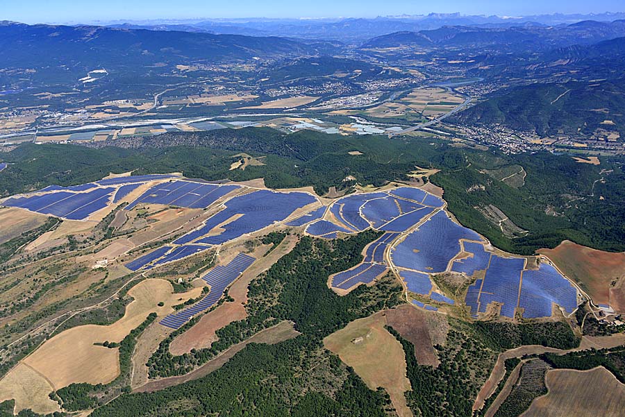 04parc-photovoltaique-la-colle-des-mees-30-0717