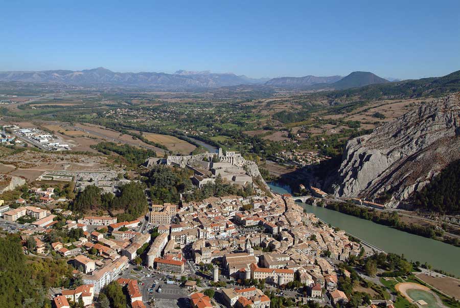 04sisteron-12-0903