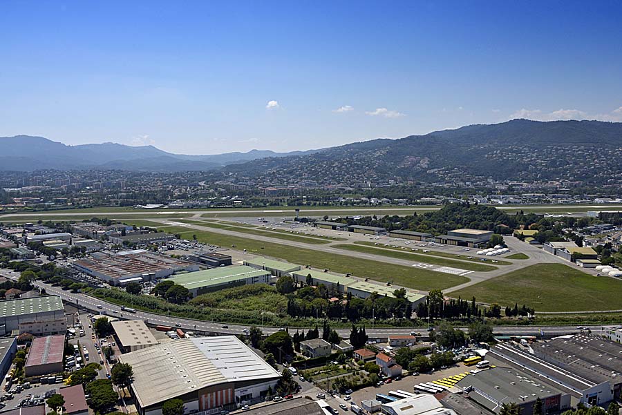 06cannes-aeroport-5-0714