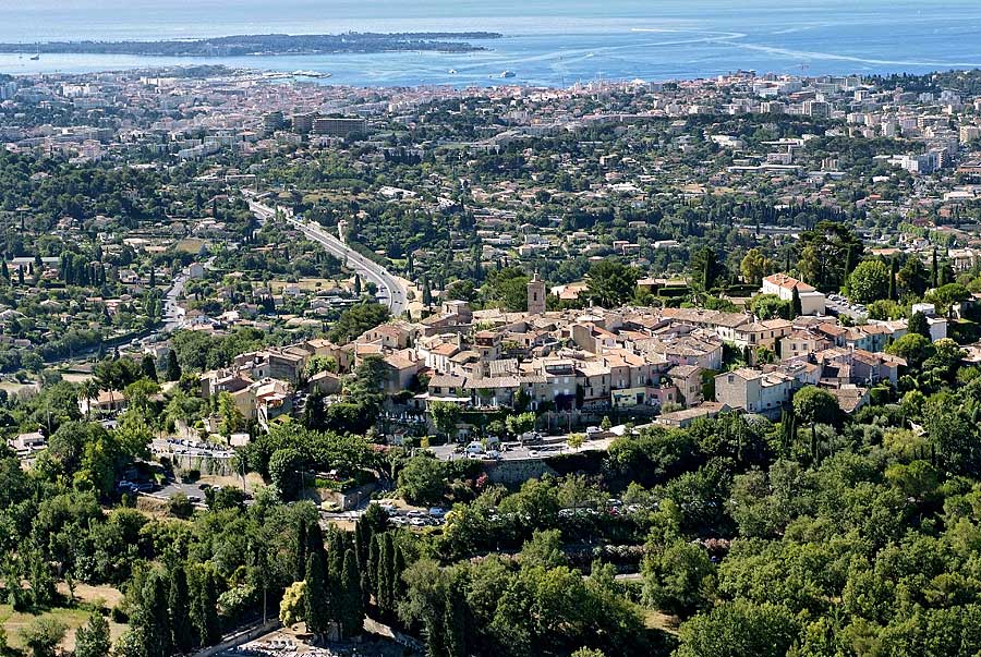 06mougins-19-0707