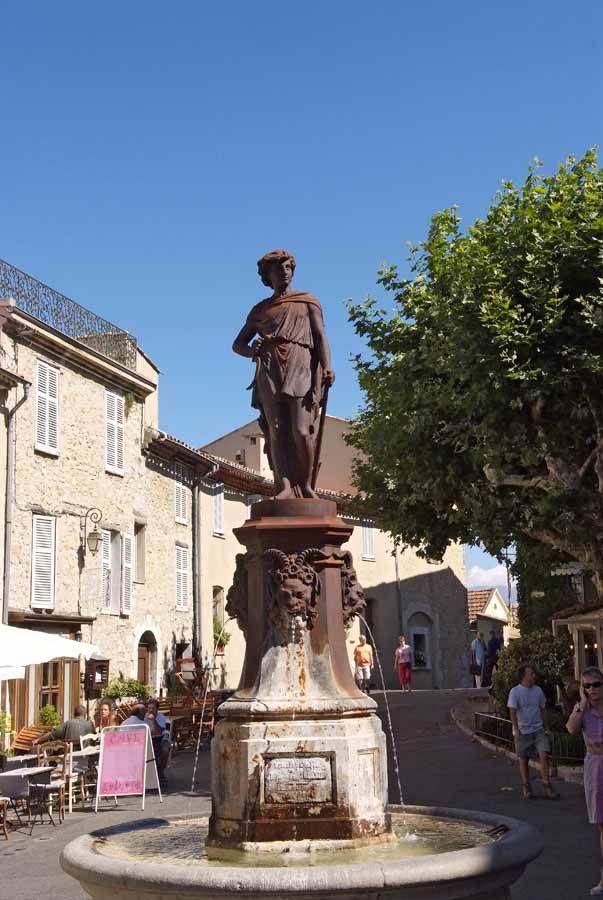 06mougins-52-0707