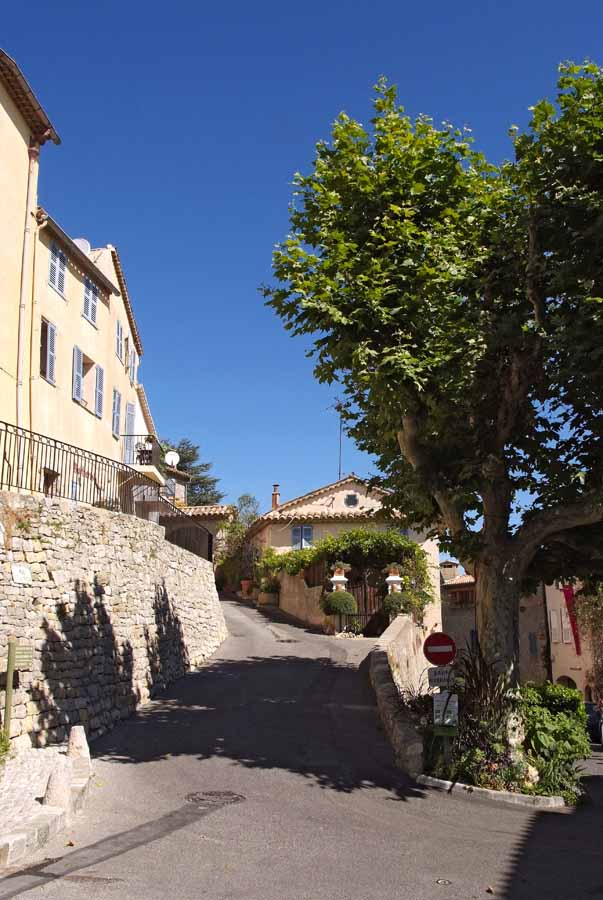 06mougins-57-0707