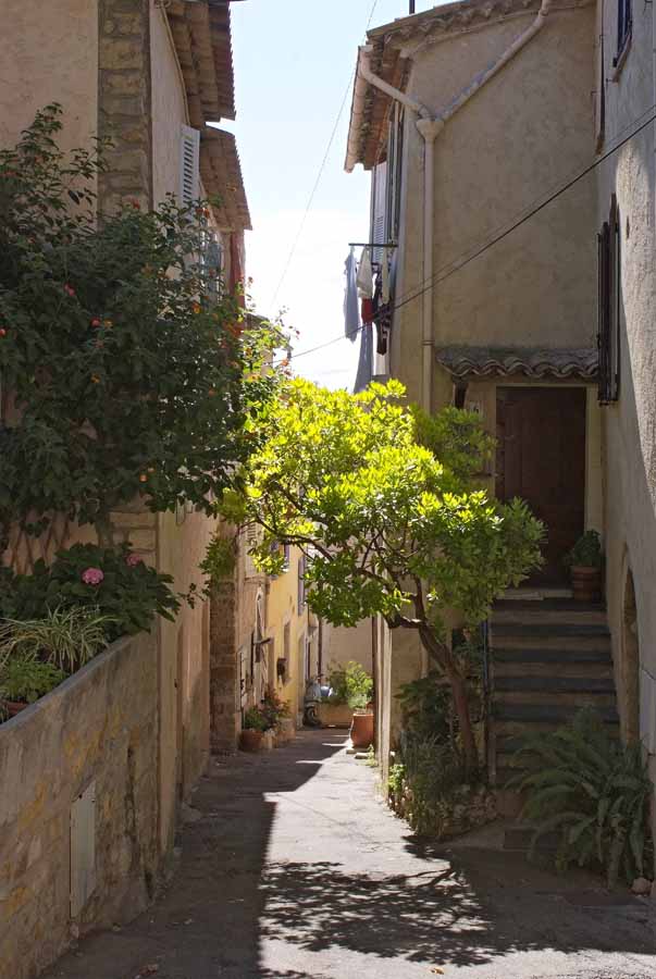 06mougins-58-0707