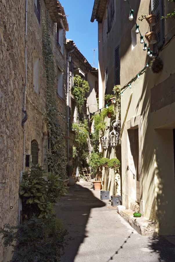 06mougins-80-0707