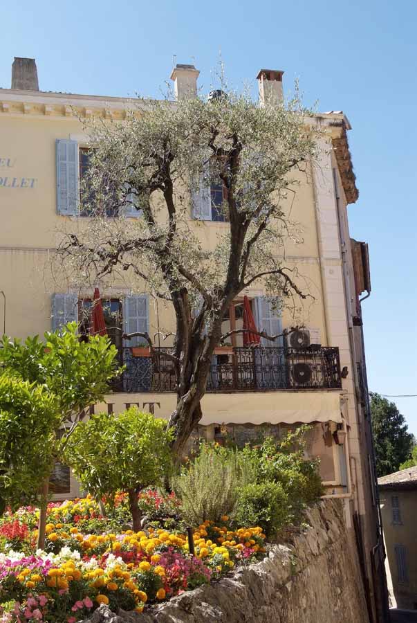 06mougins-94-0707