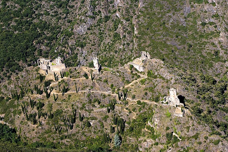 11chateau-lastours-61-0707