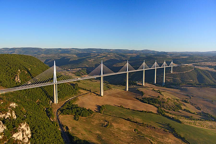 12viaduc-millau-200-0817