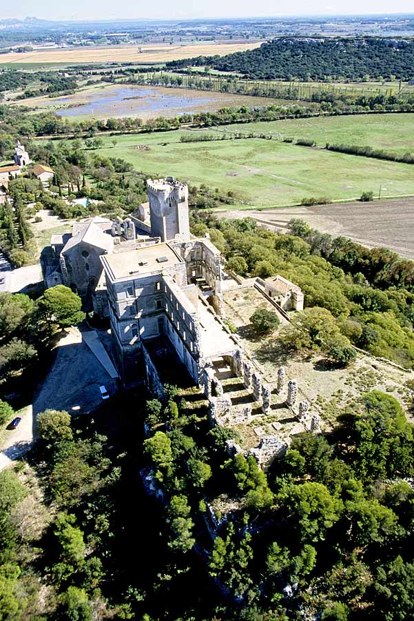 13abbaye-de-montmajour-8-e01