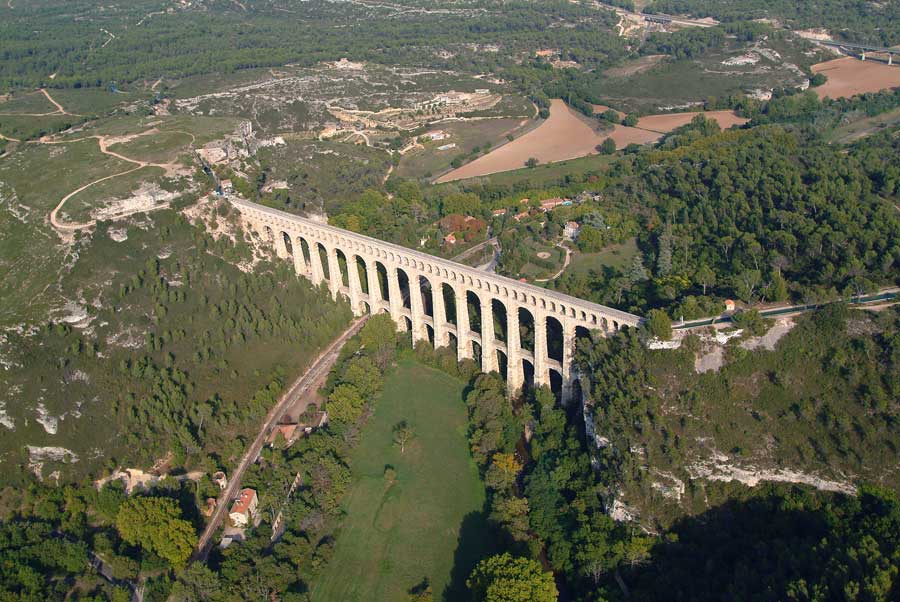 13aqueduc-ventabren-6-0904