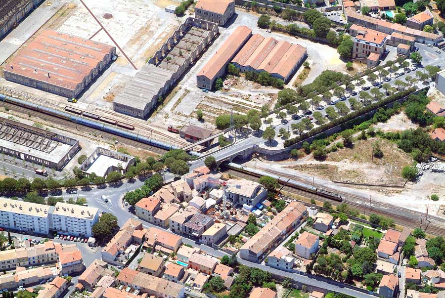 13arles-92-0606