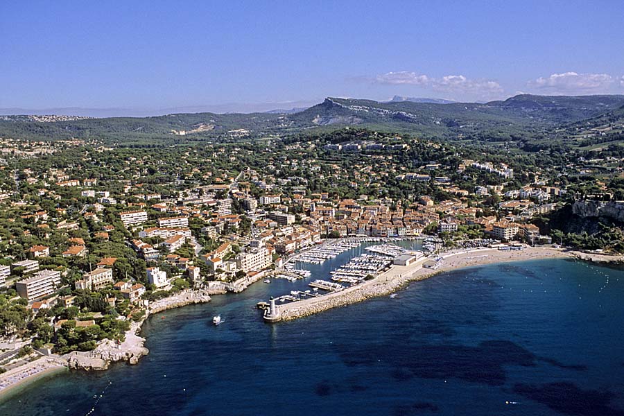 13cassis-1-e03