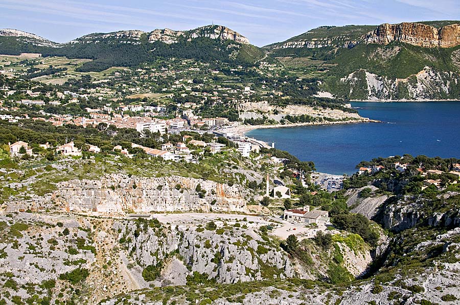 13cassis-48-0409