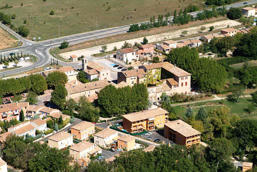 13chateauneuf-le-rouge-9-0904