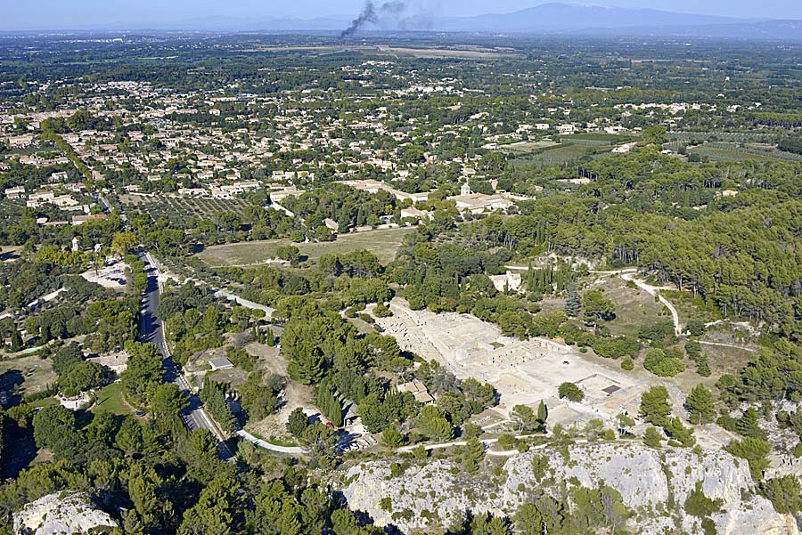 13glanum-25-1018