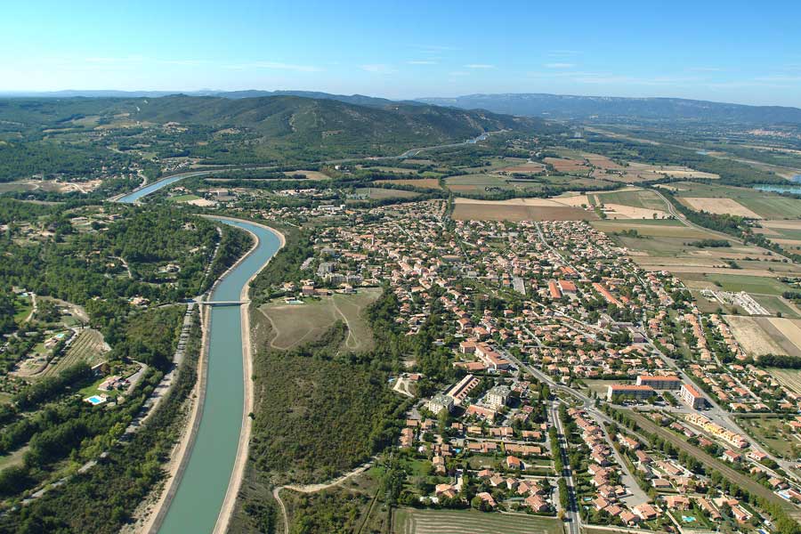 13le-puy-sainte-reparade-7-0904