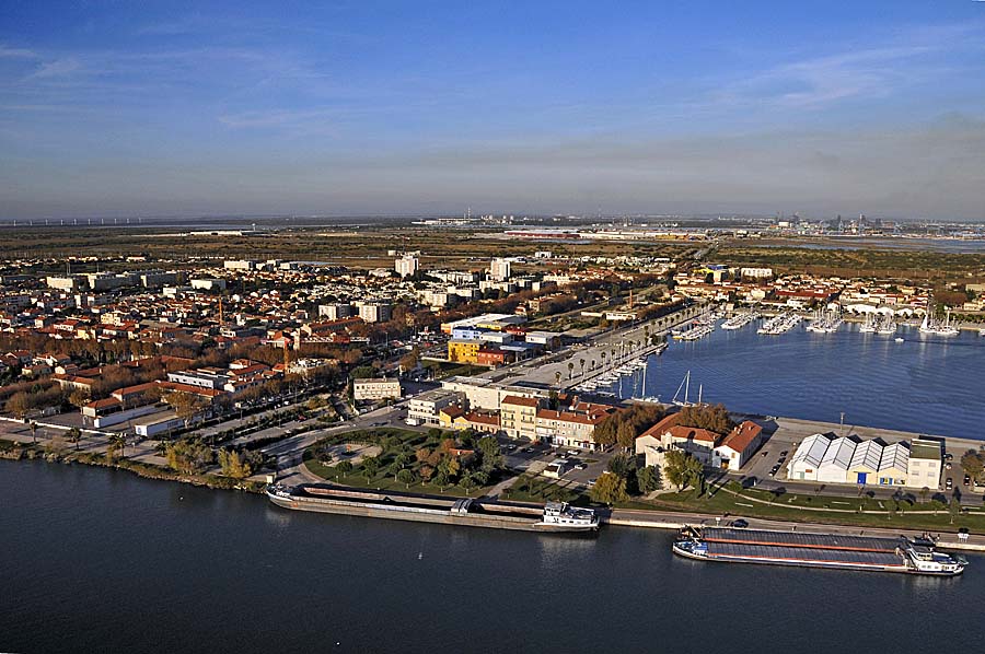 13port-saint-louis-du-rhone-7-1009
