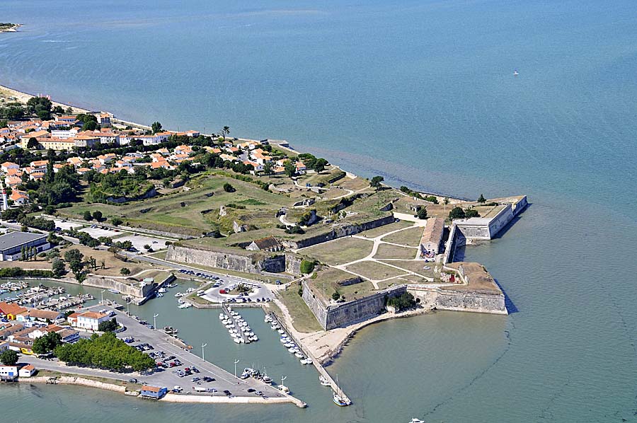 17le-chateau-d-oleron-7-0809