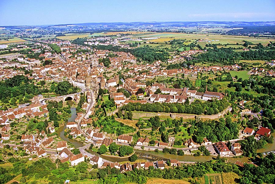 21semur-en-auxois-2-e95