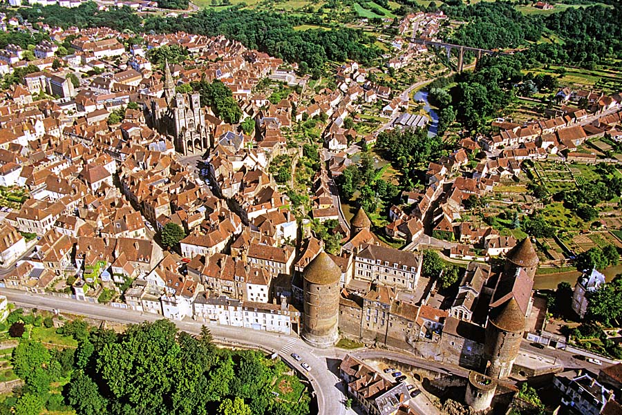 21semur-en-auxois-4-e95