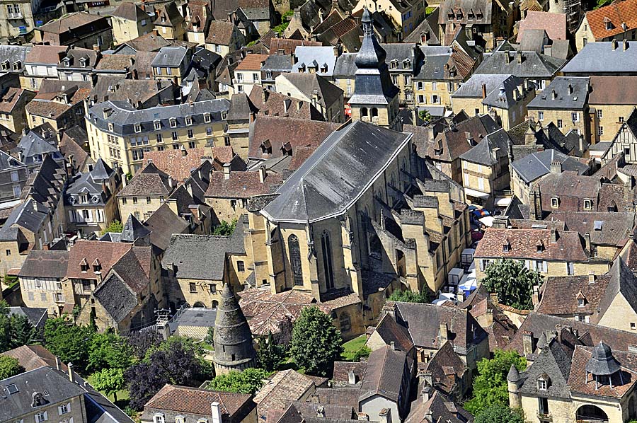 24sarlat-33-0610