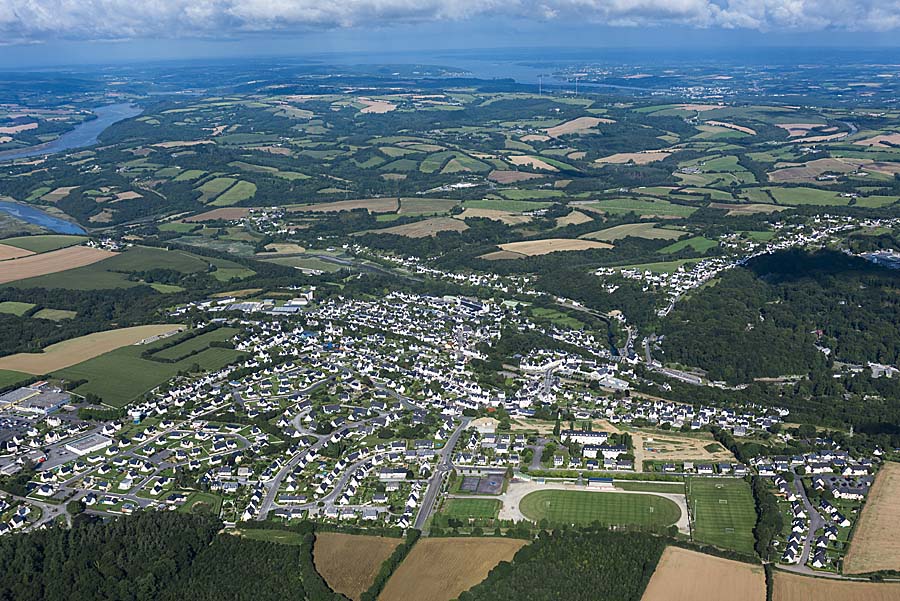 Photos aériennes Pont-de-buis-les-quimerch vu du ciel | Photo Aérienne