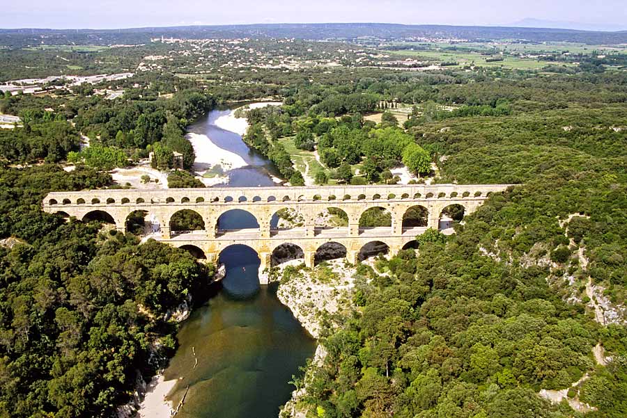 30le-pont-du-gard-13-e02