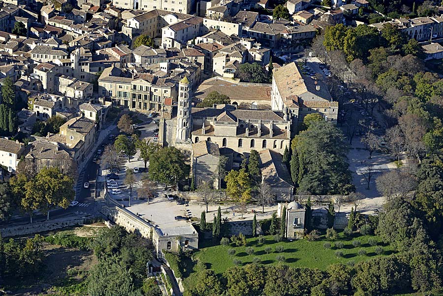 30uzes-40-1014