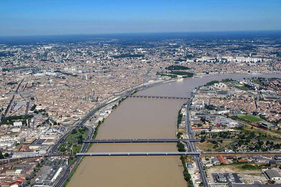 33bordeaux-117-0605