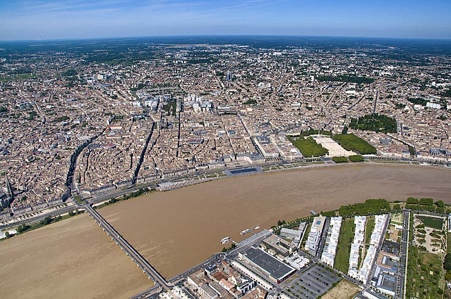 33bordeaux-12-0809