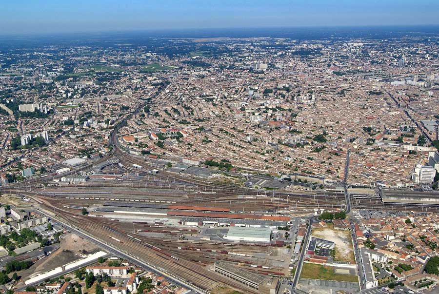 33bordeaux-124-0605