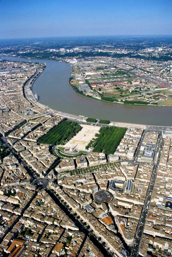 33bordeaux-13-e00