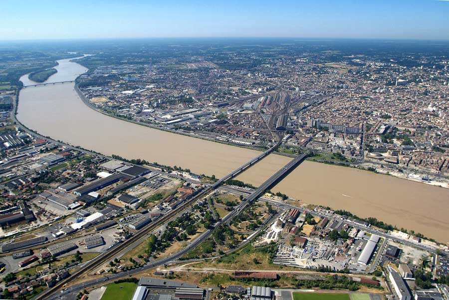 33bordeaux-93-0605