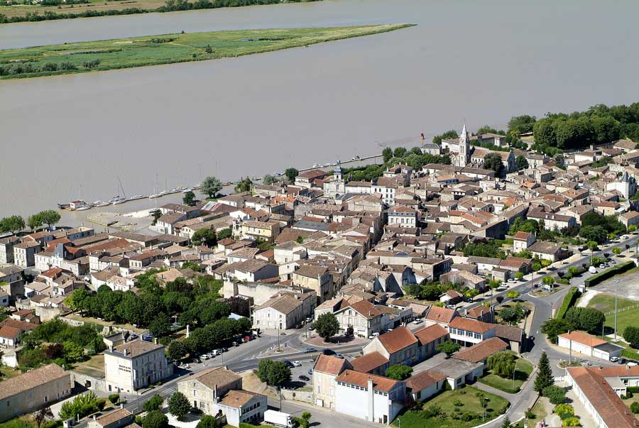 33bourg-sur-gironde-19-0605