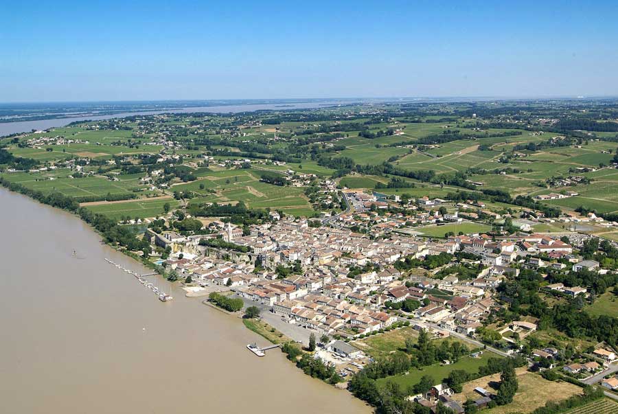 33bourg-sur-gironde-5-0605