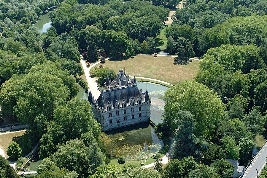 37azay-le-rideau-11-0704