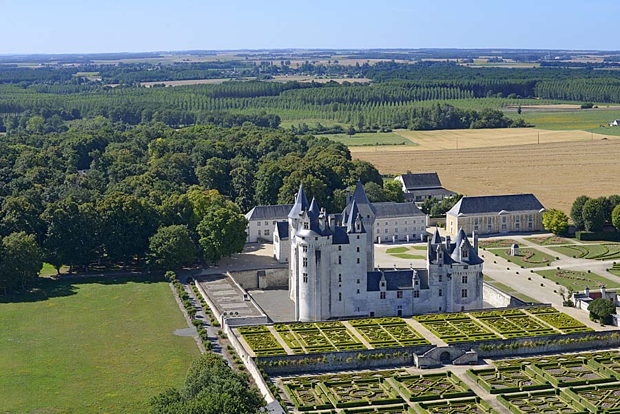 37chateau-du-coudray-montpensier-11-0720