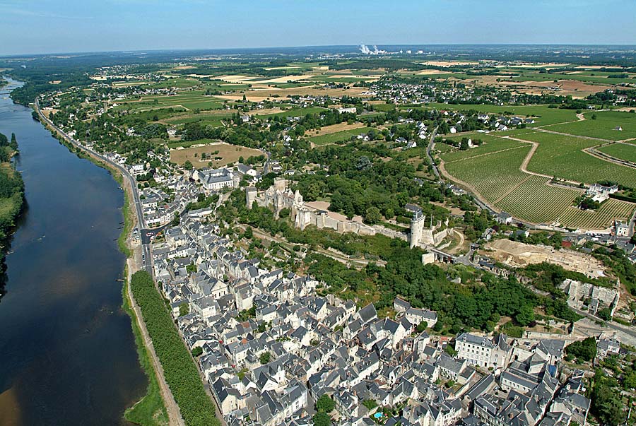 37chinon-26-0704