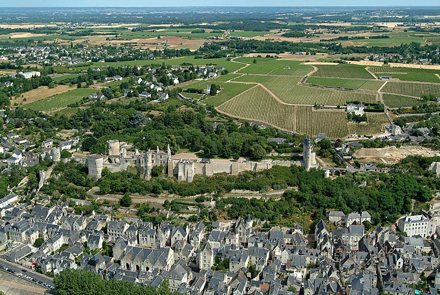 37chinon-27-0704